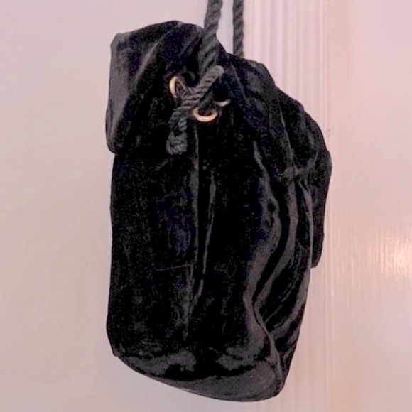 Saks Fifth Avenue Black Label Genuine Leather + Velvet Drawstring Bag Silk Rope main image 12